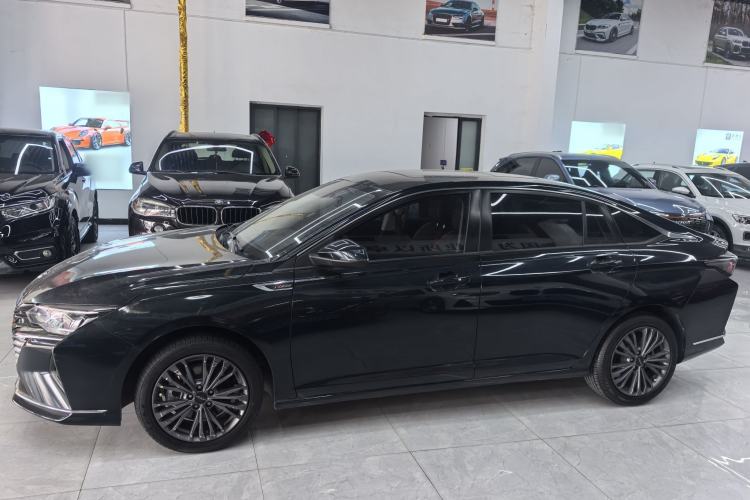 Used Dongfeng Aeolus Yixuan MAX 2023 1.5T Super-Powered Dad Edition Exterior 3