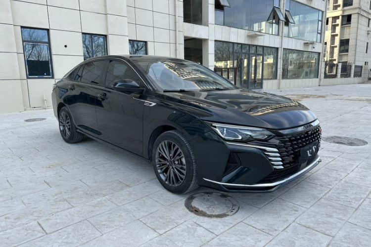 Used Dongfeng Aeolus Yixuan MAX 2023 1.5T Super-Powered Dad Edition Exterior 4