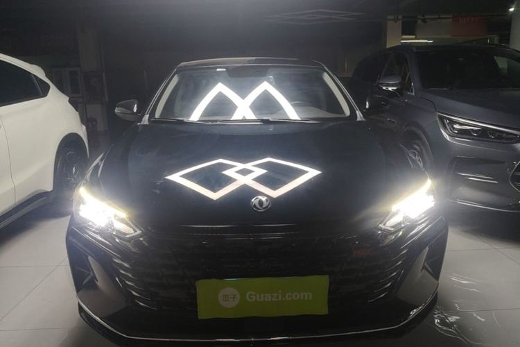 Used Dongfeng Aeolus Yixuan MAX 2023 1.5T Super-Powered Dad Edition Front