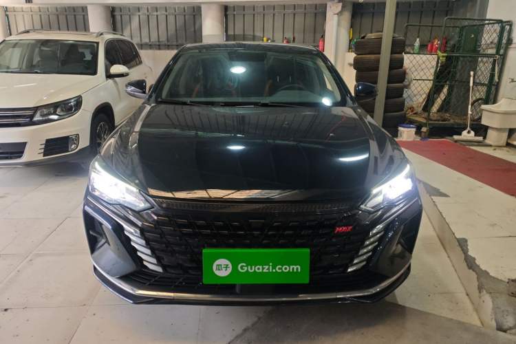 Used Dongfeng Aeolus Yixuan MAX 2023 1.5T Ultra-Stylish Trendsetting Dad Edition Front