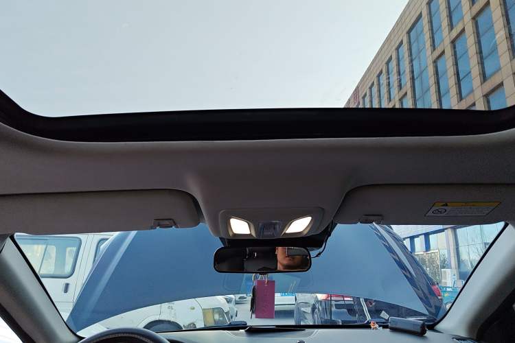 Used Dongfeng Aeolus Yixuan MAX 2023 1.5T Super-Powered Dad Edition Headliner