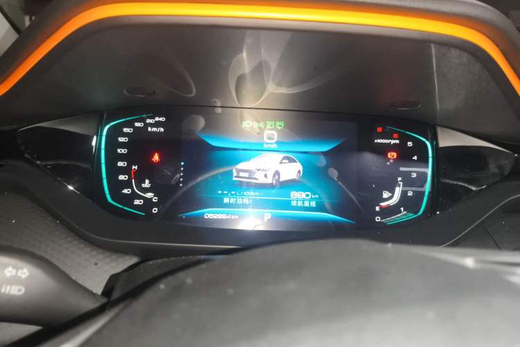 Used Dongfeng Aeolus Yixuan MAX 2023 1.5T Ultra-Stylish Trendsetting Dad Edition Instrument Cluster
