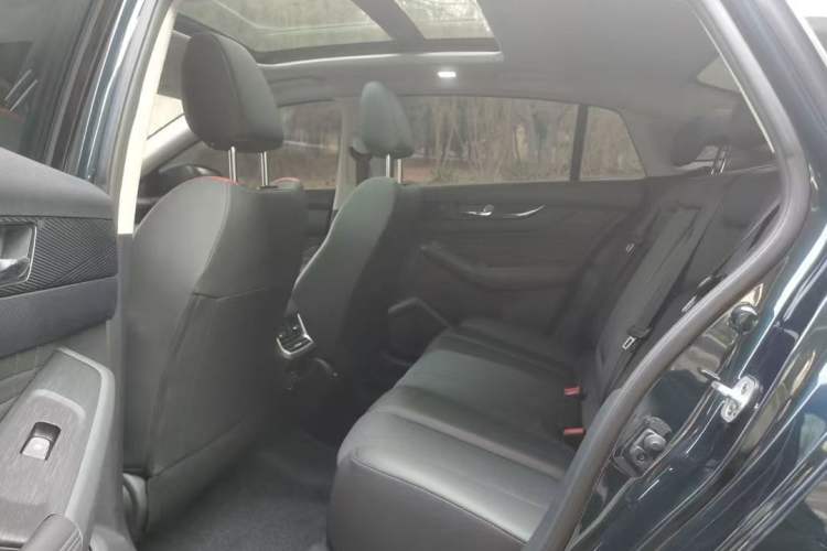 Used Dongfeng Aeolus Yixuan MAX 2023 1.5T Super-Powered Dad Edition Interior 3