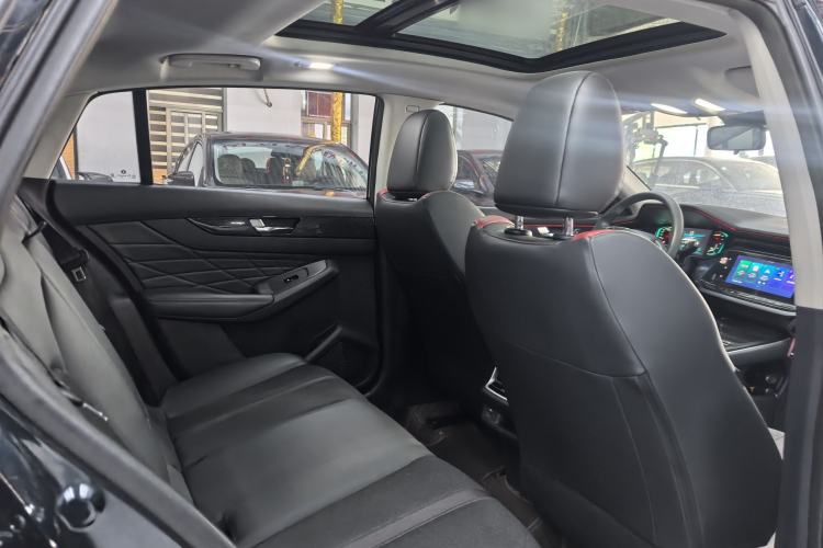 Used Dongfeng Aeolus Yixuan MAX 2023 1.5T Super-Powered Dad Edition Interior 5
