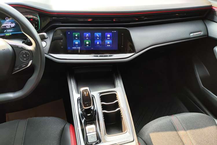 Used Dongfeng Aeolus Yixuan MAX 2023 1.5T Super-Powered Dad Edition Interior 6