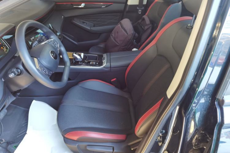 Used Dongfeng Aeolus Yixuan MAX 2023 1.5T Super-Powered Dad Edition Left Front Seat