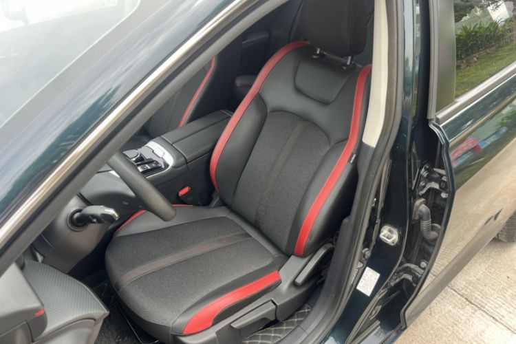 Used Dongfeng Aeolus Yixuan MAX 2023 1.5T Super-Powered Dad Edition Left Front Seat