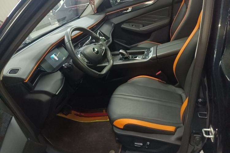Used Dongfeng Aeolus Yixuan MAX 2023 1.5T Ultra-Stylish Trendsetting Dad Edition Left Front Seat