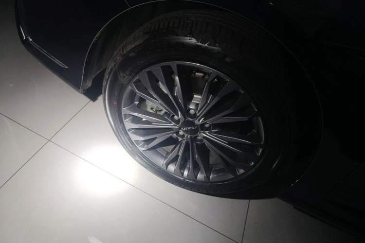 Used Dongfeng Aeolus Yixuan MAX 2023 1.5T Super-Powered Dad Edition Left Front Wheel Hub