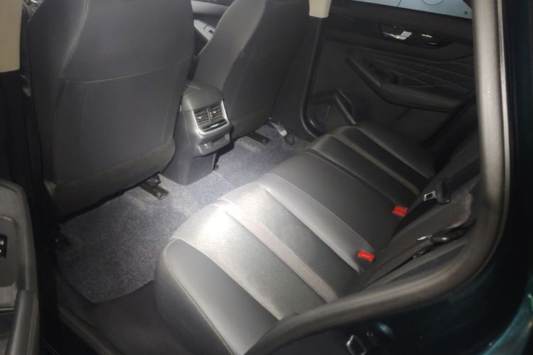 Used Dongfeng Aeolus Yixuan MAX 2023 1.5T Super-Powered Dad Edition Left Rear Seat