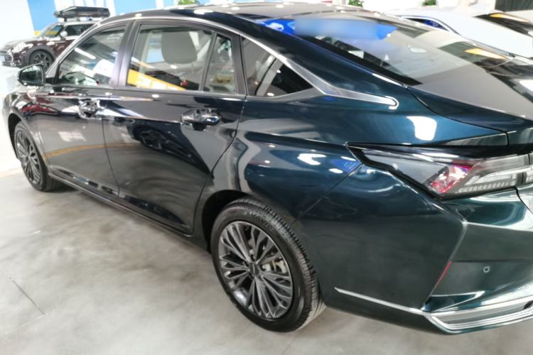 Used Dongfeng Aeolus Yixuan MAX 2023 1.5T Super-Powered Dad Edition Left Side