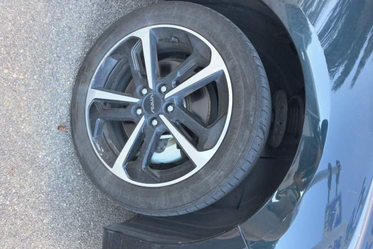Used Dongfeng Aeolus Yixuan MAX 2023 1.5T Xingchi Edition Right Front Wheel Hub