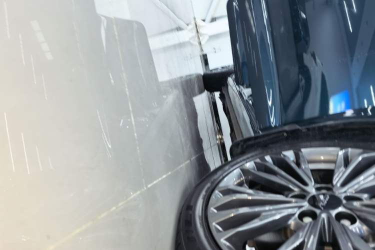 Used Dongfeng Aeolus Yixuan MAX 2023 1.5T Super-Powered Dad Edition Right Side Sill
