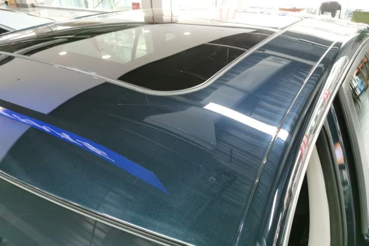 Used Dongfeng Aeolus Yixuan MAX 2023 1.5T Super-Powered Dad Edition Roof
