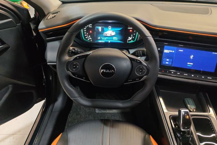 Used Dongfeng Aeolus Yixuan MAX 2023 1.5T Ultra-Stylish Trendsetting Dad Edition Steering Wheel