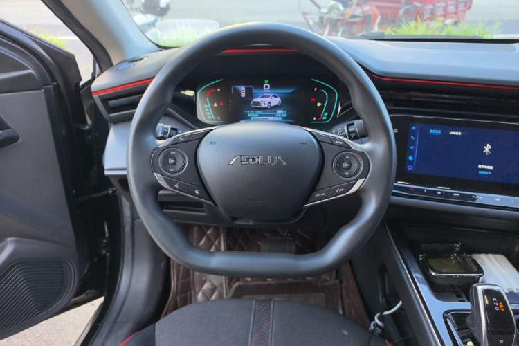 Used Dongfeng Aeolus Yixuan MAX 2023 1.5T Xingchi Edition Steering Wheel