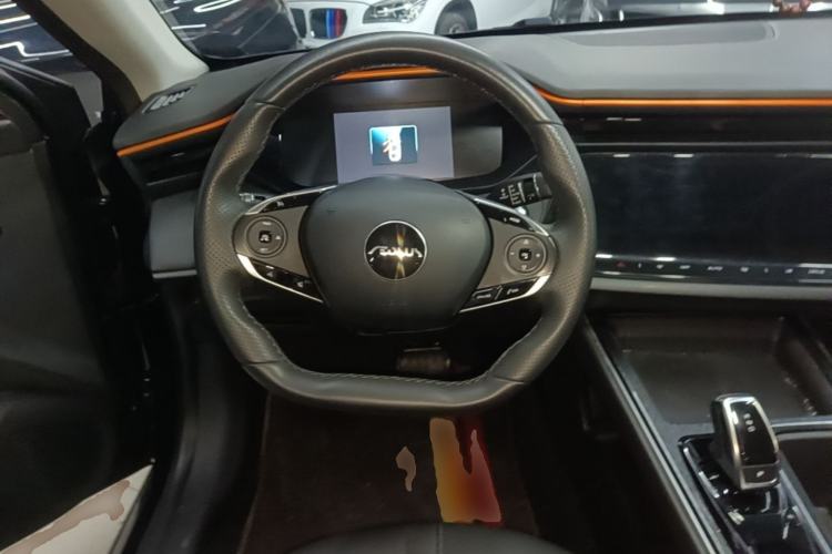 Used Dongfeng Aeolus Yixuan MAX 2023 1.5T Ultra-Stylish Trendsetting Dad Edition Steering Wheel