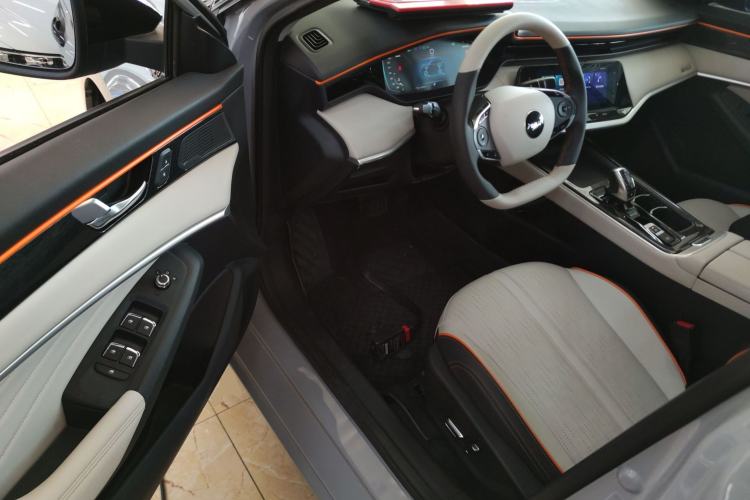 Used Dongfeng Aeolus Yixuan MAX 2023 1.5T Super Cool Trendy Dad Edition Driver Seat