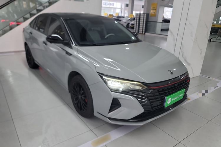 Used Dongfeng Aeolus Yixuan MAX 2023 1.5T Super Cool Trendy Dad Edition Front Right 45 Deg