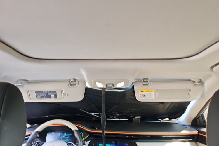 Used Dongfeng Aeolus Yixuan MAX 2023 1.5T Super Cool Trendy Dad Edition Headliner