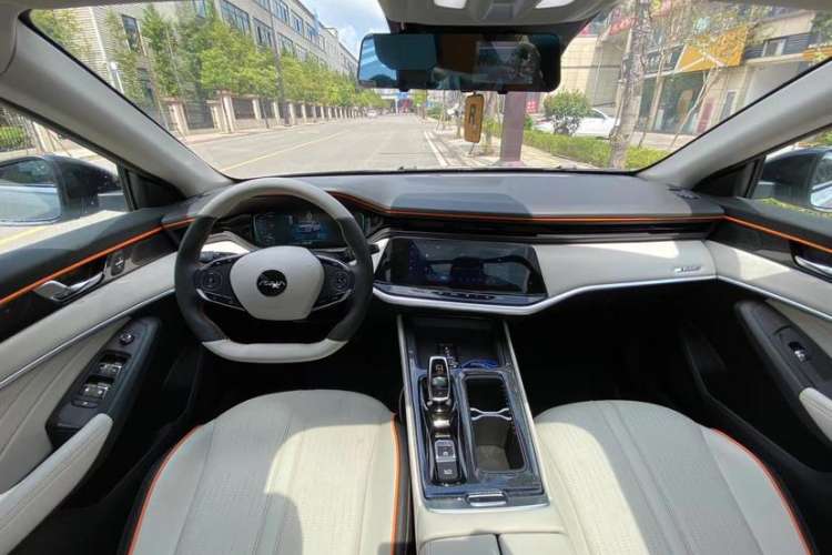 Used Dongfeng Aeolus Yixuan MAX 2023 1.5T Super Cool Trendy Dad Edition Interior 1