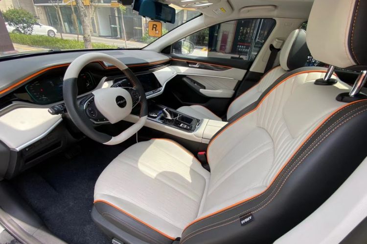 Used Dongfeng Aeolus Yixuan MAX 2023 1.5T Super Cool Trendy Dad Edition Interior 2