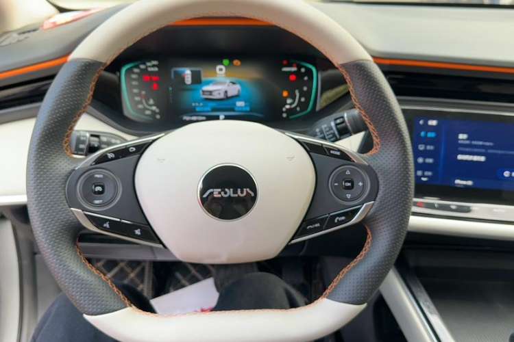 Used Dongfeng Aeolus Yixuan MAX 2023 1.5T Super Cool Trendy Dad Edition Steering Wheel