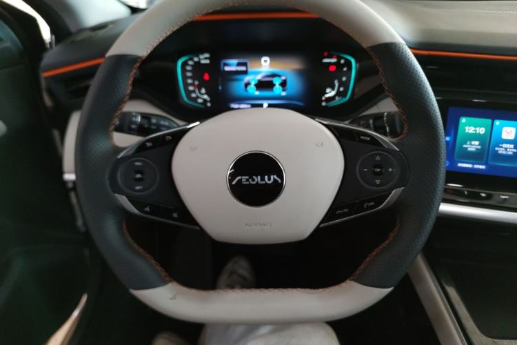 Used Dongfeng Aeolus Yixuan MAX 2023 1.5T Super Cool Trendy Dad Edition Steering Wheel