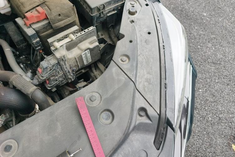 Used Dongfeng Aeolus Yixuan MAX 2023 1.5T Super-Powered Dad Edition Engine Bay Left