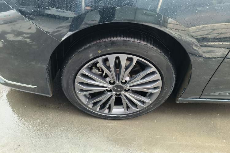 Used Dongfeng Aeolus Yixuan MAX 2023 1.5T Ultra-Stylish Trendsetting Dad Edition Left Front Wheel Hub