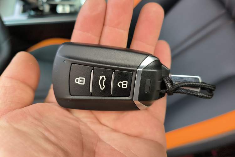 Used Dongfeng Aeolus Yixuan MAX 2023 1.5T Ultra-Stylish Trendsetting Dad Edition Vehicle Key