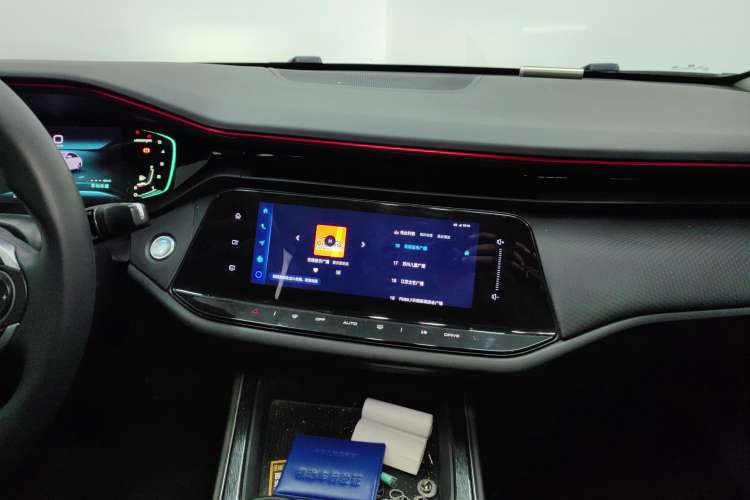 Used Dongfeng Aeolus Yixuan MAX 2023 1.5T Super-Powered Dad Edition Audio And AC Panel