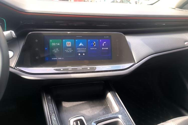 Used Dongfeng Aeolus Yixuan MAX 2023 1.5T Super-Powered Dad Edition Audio And AC Panel