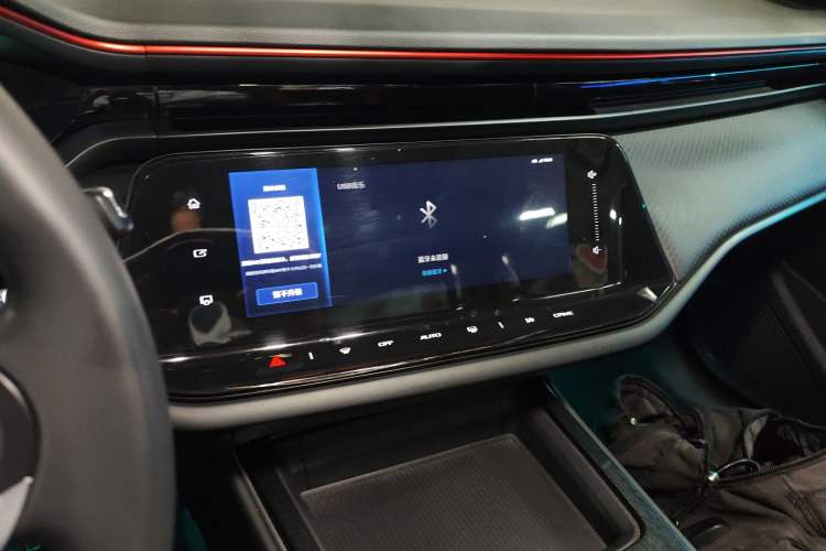 Used Dongfeng Aeolus Yixuan MAX 2023 1.5T Super-Powered Dad Edition Audio And AC Panel