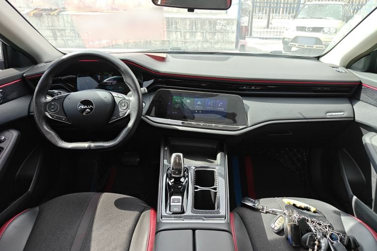 Used Dongfeng Aeolus Yixuan MAX 2023 1.5T Super-Powered Dad Edition Center Console