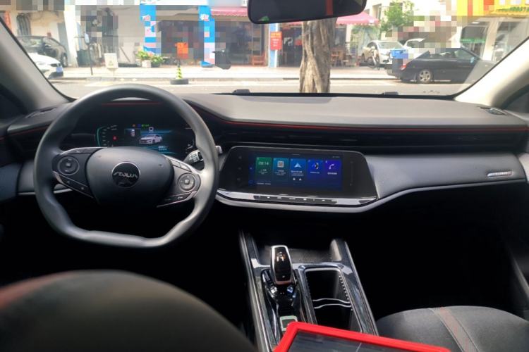 Used Dongfeng Aeolus Yixuan MAX 2023 1.5T Super-Powered Dad Edition Center Console