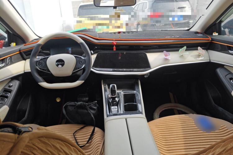 Used Dongfeng Aeolus Yixuan MAX 2023 1.5T Super Cool Trendy Dad Edition Center Console
