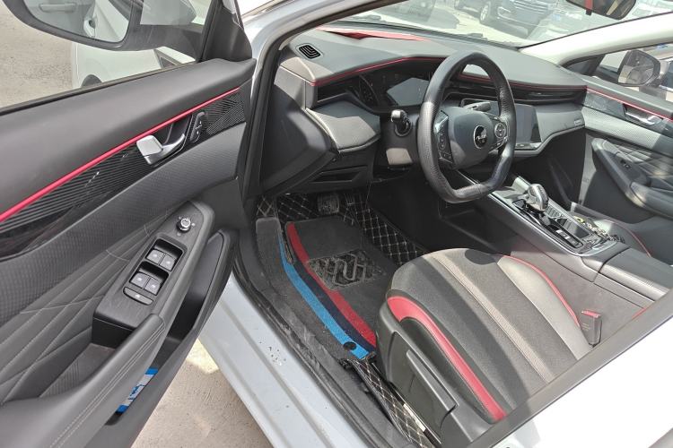 Used Dongfeng Aeolus Yixuan MAX 2023 1.5T Super-Powered Dad Edition Driver Seat