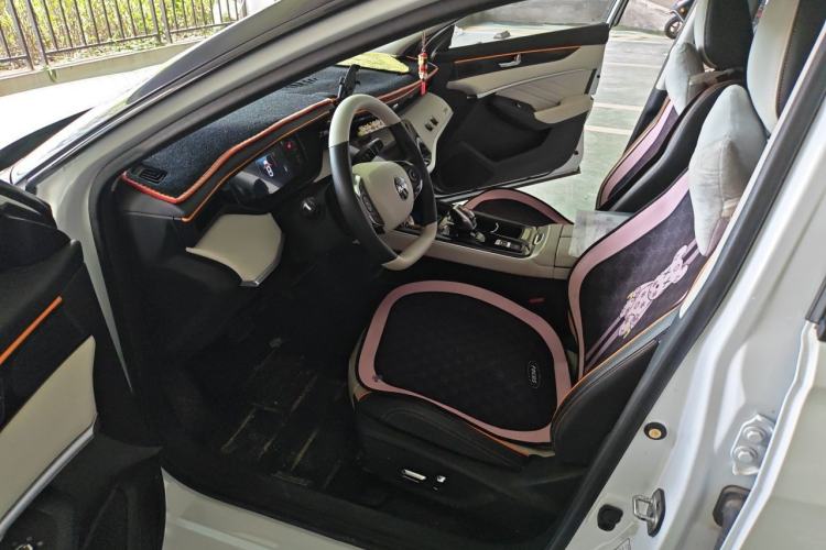 Used Dongfeng Aeolus Yixuan MAX 2023 1.5T Super Cool Trendy Dad Edition Driver Seat