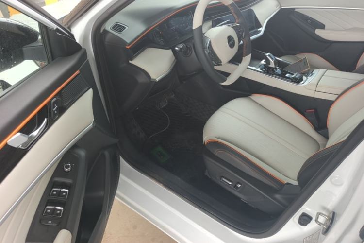 Used Dongfeng Aeolus Yixuan MAX 2023 1.5T Super Cool Trendy Dad Edition Driver Seat