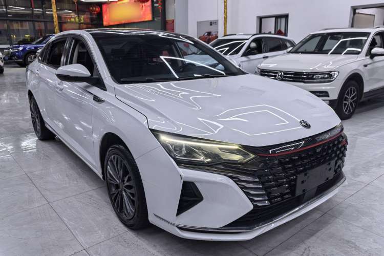 Used Dongfeng Aeolus Yixuan MAX 2023 1.5T Super-Powered Dad Edition Exterior 1