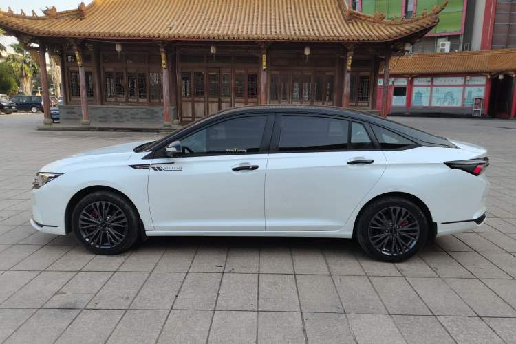 Used Dongfeng Aeolus Yixuan MAX 2023 1.5T Super Cool Trendy Dad Edition Exterior 3