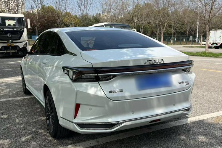 Used Dongfeng Aeolus Yixuan MAX 2023 1.5T Super-Powered Dad Edition Exterior 5