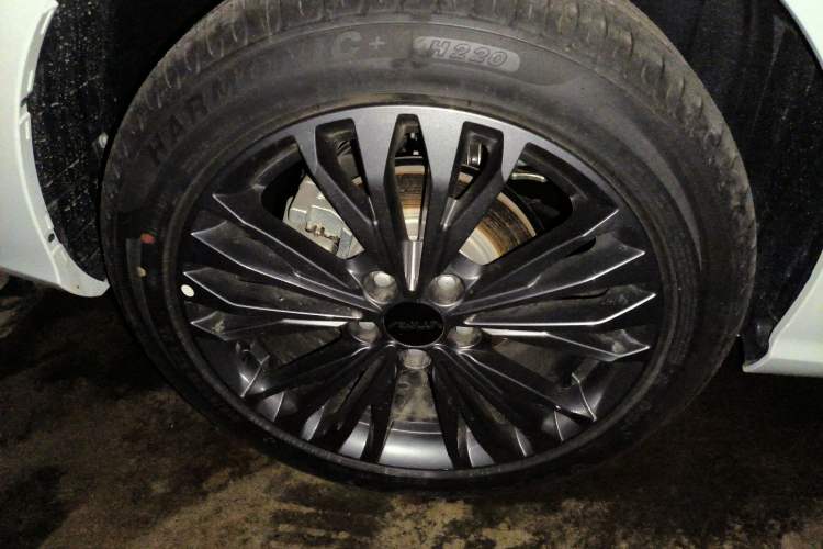 Used Dongfeng Aeolus Yixuan MAX 2023 1.5T Super-Powered Dad Edition Exterior 8
