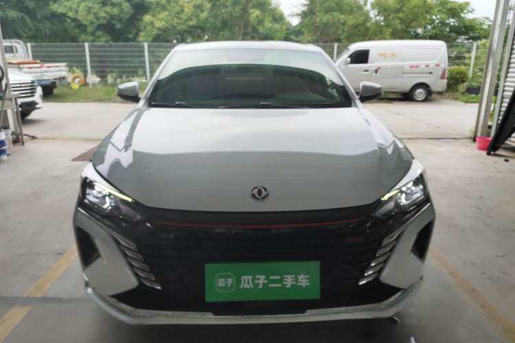 Used Dongfeng Aeolus Yixuan MAX 2023 1.5T Super-Powered Dad Edition Front