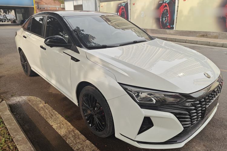 Used Dongfeng Aeolus Yixuan MAX 2023 1.5T Super Cool Trendy Dad Edition Front Right 45 Deg