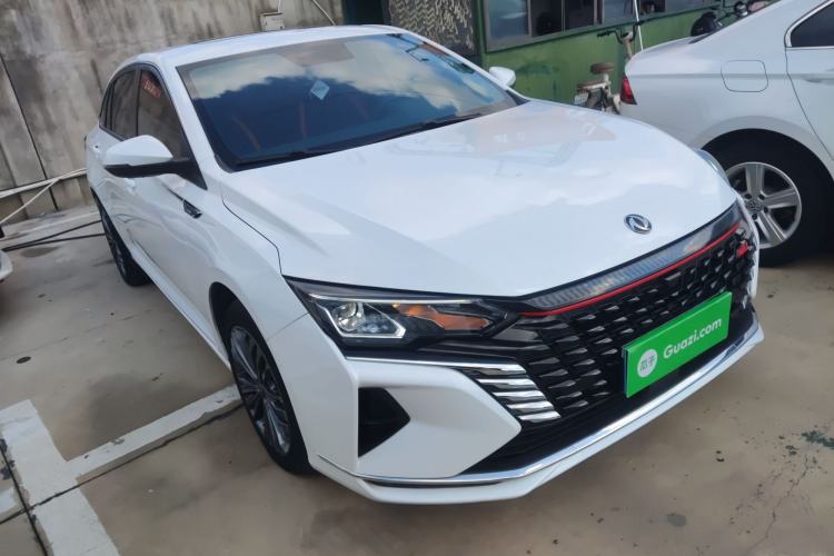 Used Dongfeng Aeolus Yixuan MAX 2023 1.5T Ultra-Stylish Trendsetting Dad Edition Front Right 45 Deg
