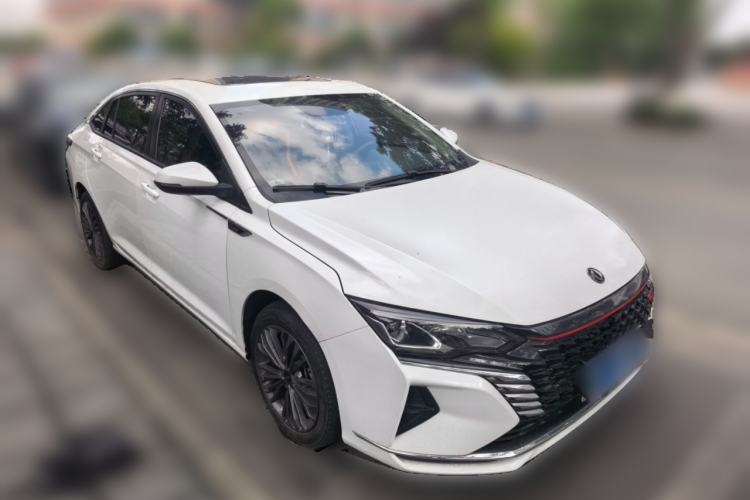 Used Dongfeng Aeolus Yixuan MAX 2023 1.5T Ultra-Stylish Trendsetting Dad Edition Front Right 45 Deg