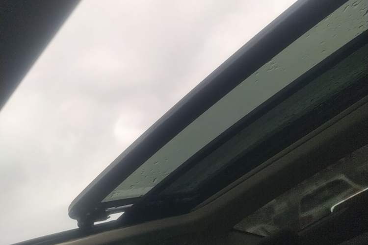 Used Dongfeng Aeolus Yixuan MAX 2023 1.5T Super-Powered Dad Edition Headliner