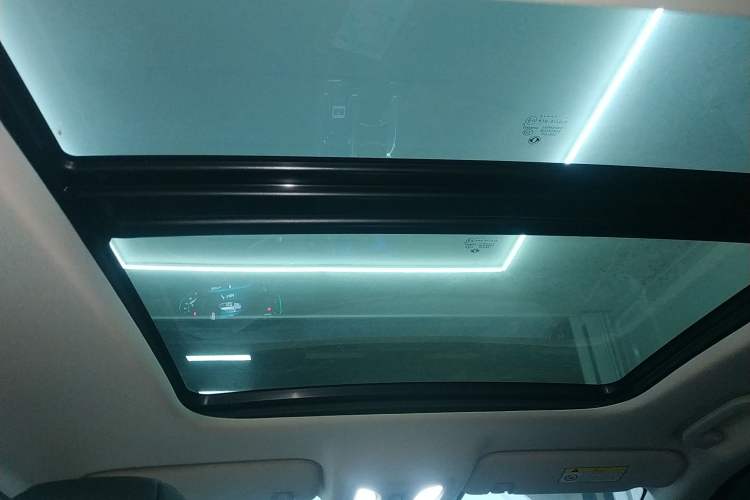 Used Dongfeng Aeolus Yixuan MAX 2023 1.5T Super-Powered Dad Edition Headliner